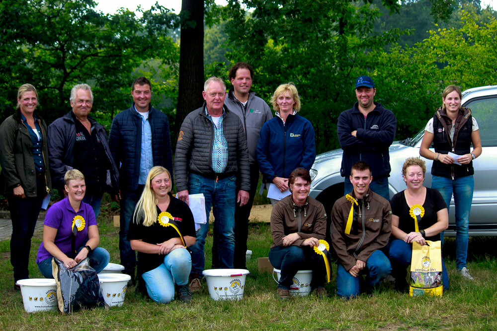 Paardenvoeders-specialist Willy van Doornik overleden aan Corona