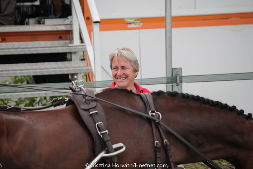 Françoise Thiry withdraws from her function