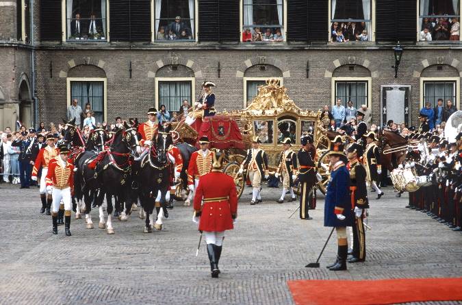 Gouden Koets te bezichtigen tijdens tentoonstelling ‘Gouden Koets – Geschenk van Amsterdam’