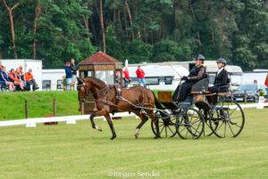 World Championships for Para-driving Schildau: Gold for Germany,  Tracy Bowman and Francisca den Elzen!