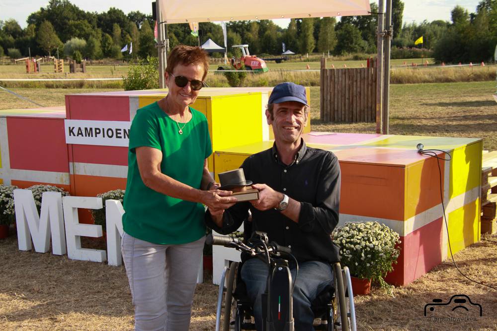 Chapeau! voor Jeroen van Dongen